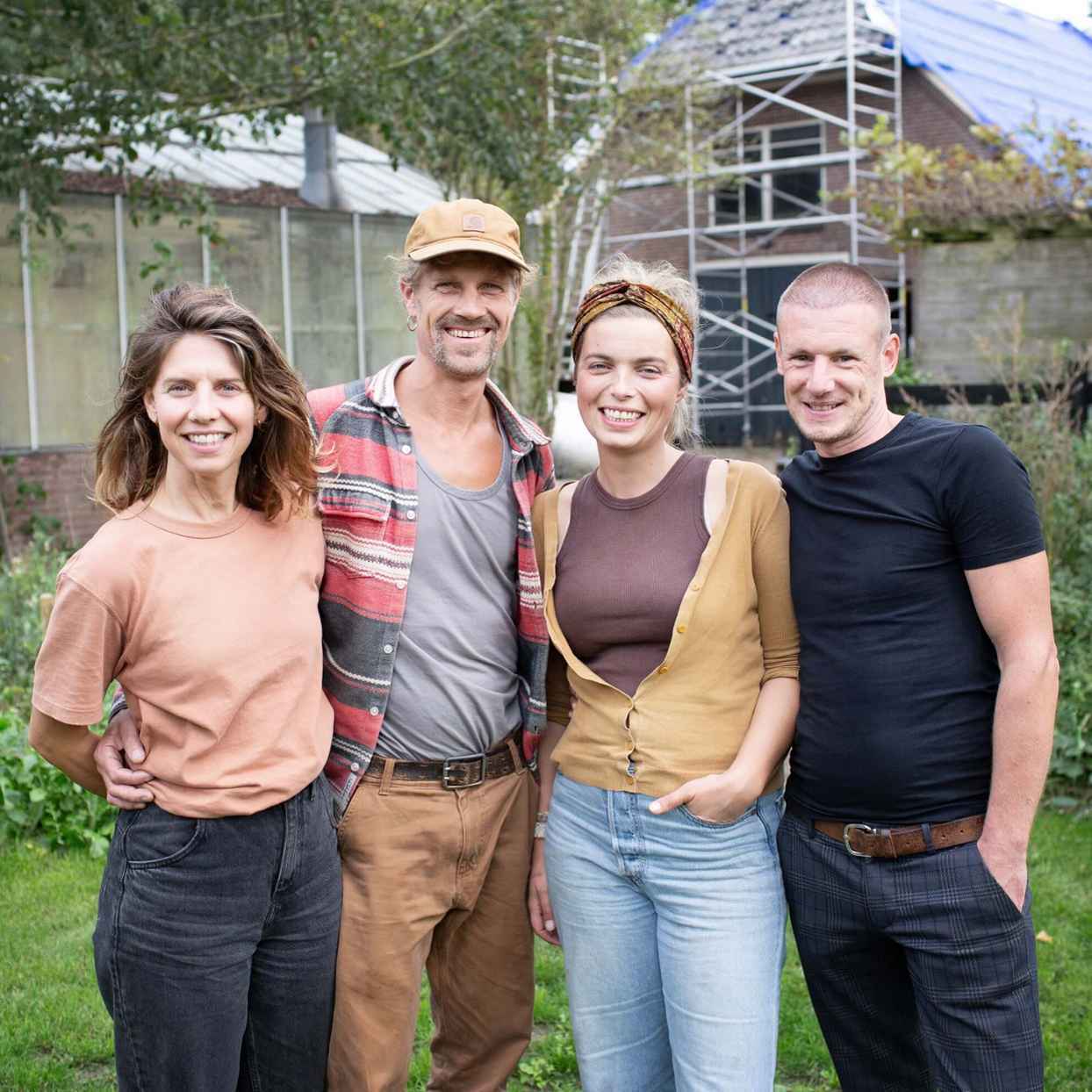 De koppels Fedde en Pramoda en Sjoerd en Chayah doen aan cohousing in Zwolle