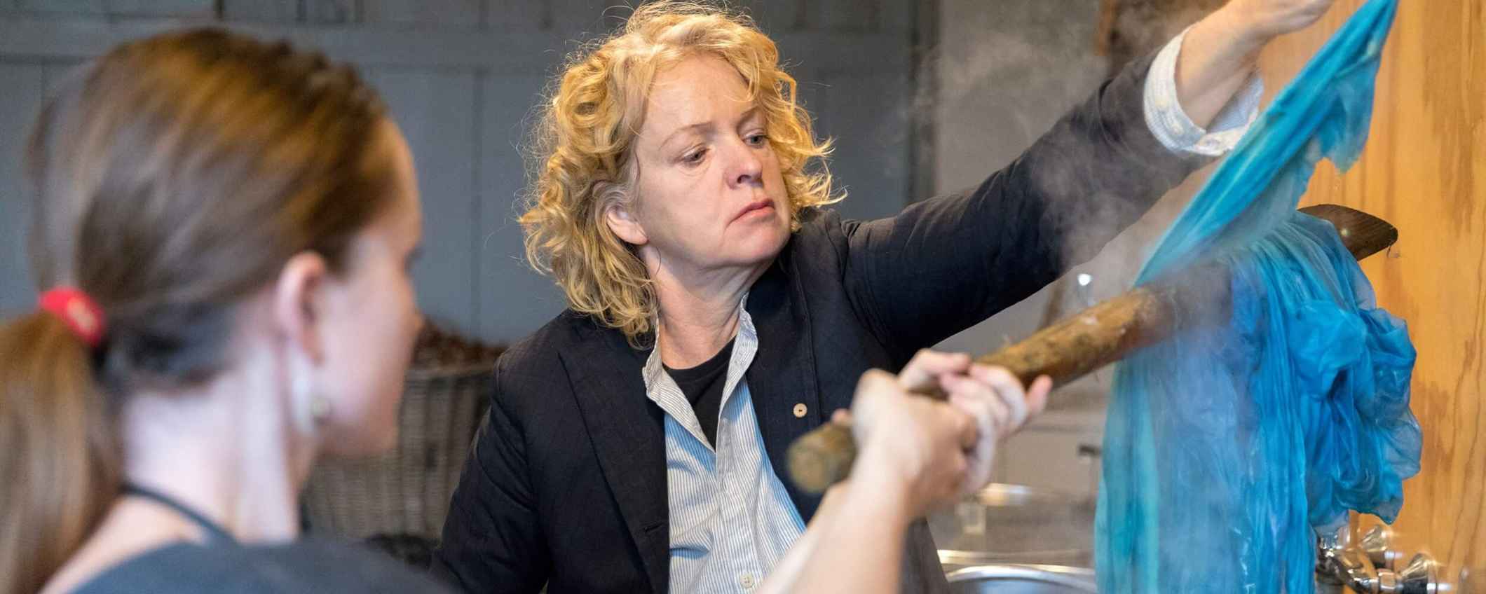 Claudy Jongstra aan het werk