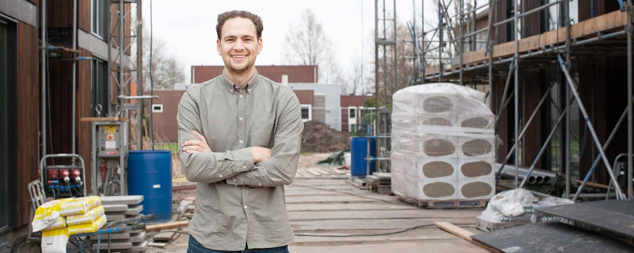 Wester Regelink voor zijn nieuwe biobased appartement