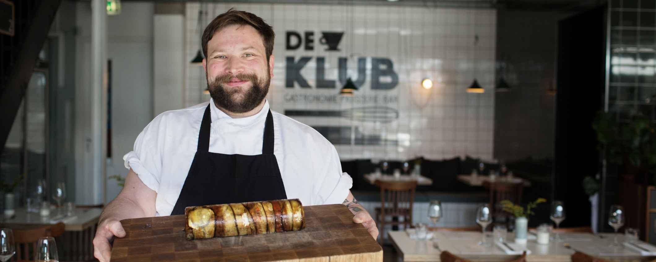 Jasper Kaan, chef-kok van De Klub met vegetarisch gerecht