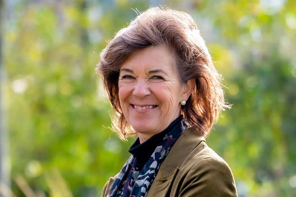 Tineke Abma, hoogleraar Kunst en Zorg. Foto door Michel ter Wolbeek