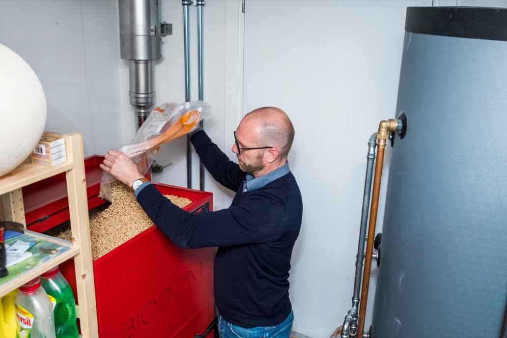 De cv-pelletketel verbrandt speciale pelletkorrels op de meest efficiënte manier, met minimale uitstoot.